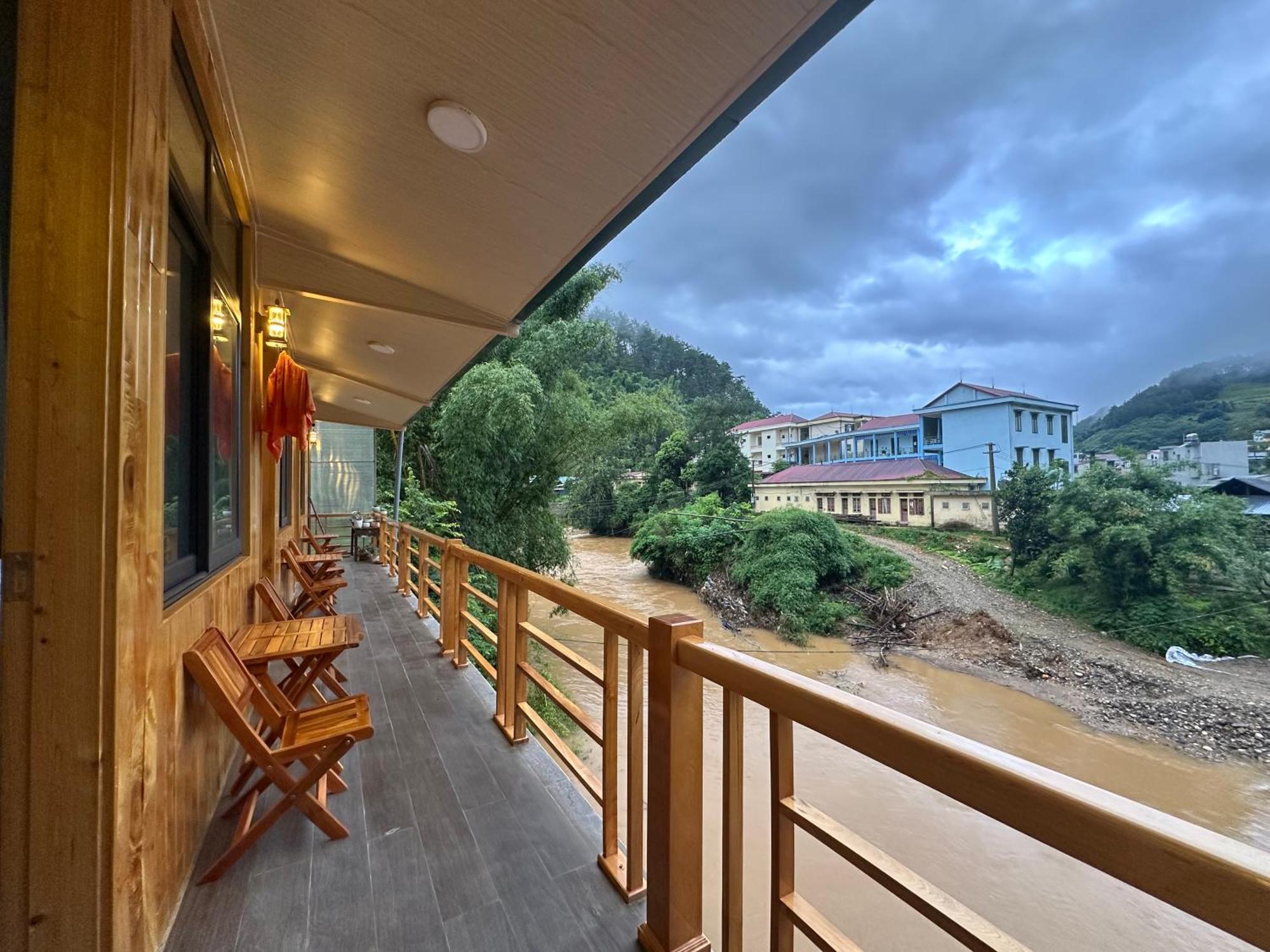 Nha Nghi Kim Dong Bed & Breakfast Mu Cang Chai ภายนอก รูปภาพ